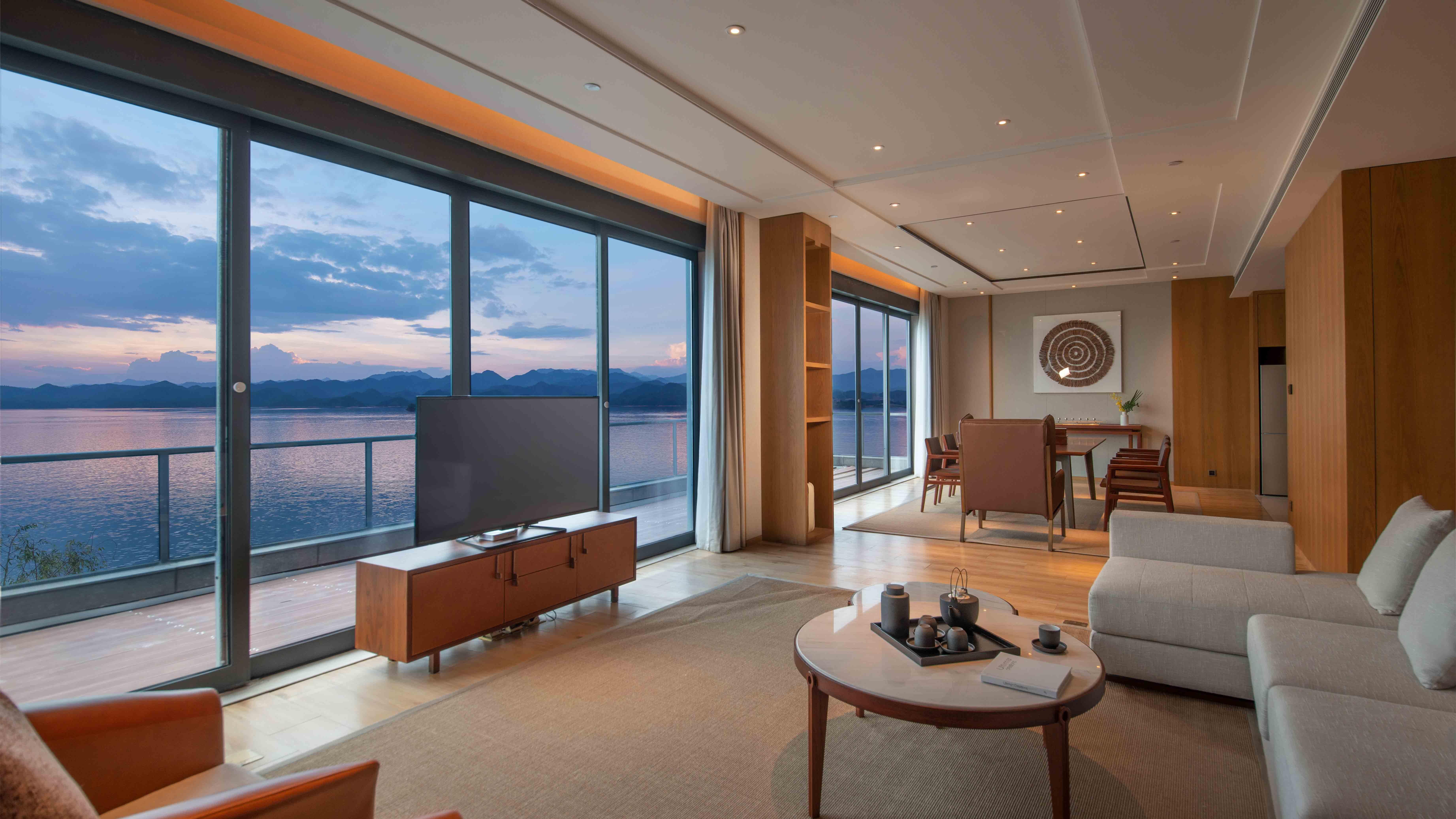 Voco Thousand Island Lake By Ihg Chun'an Exterior foto