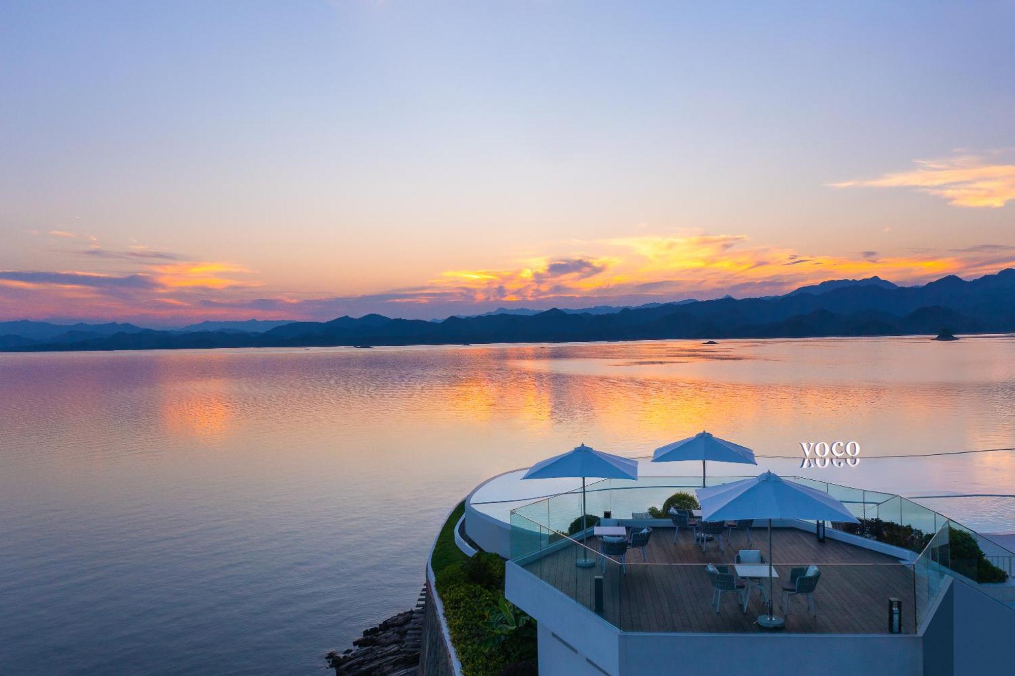 Voco Thousand Island Lake By Ihg Chun'an Exterior foto