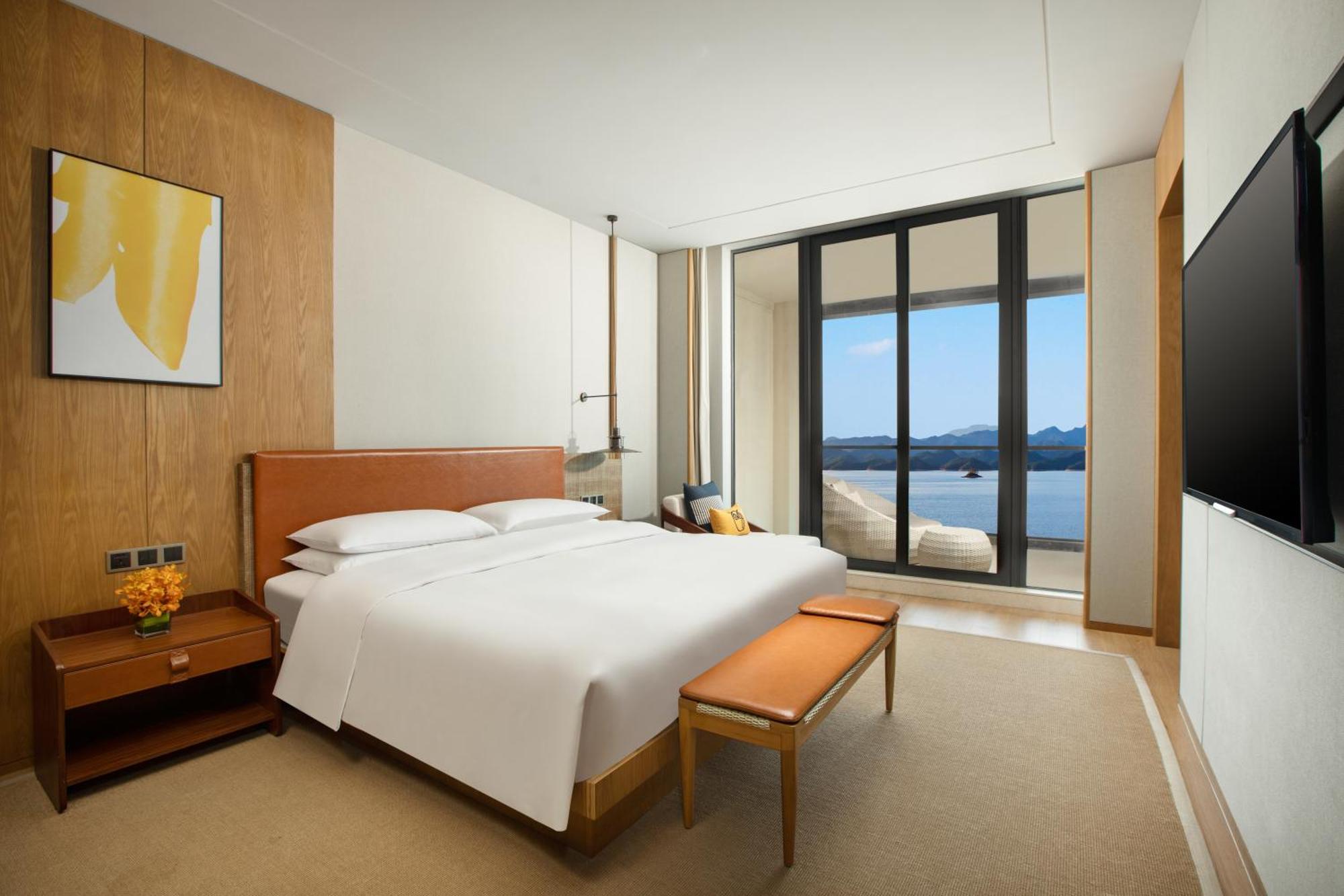 Voco Thousand Island Lake By Ihg Chun'an Exterior foto